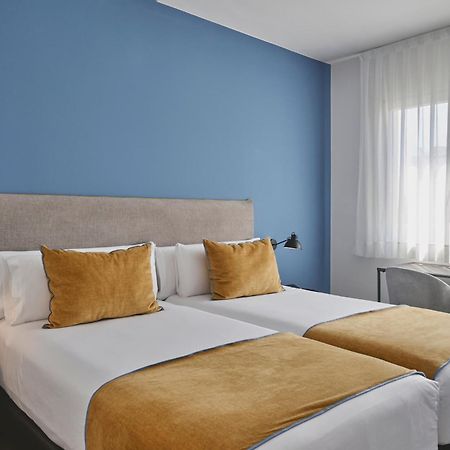 Tres Torres Atiram Hotel Barcelona Exterior photo