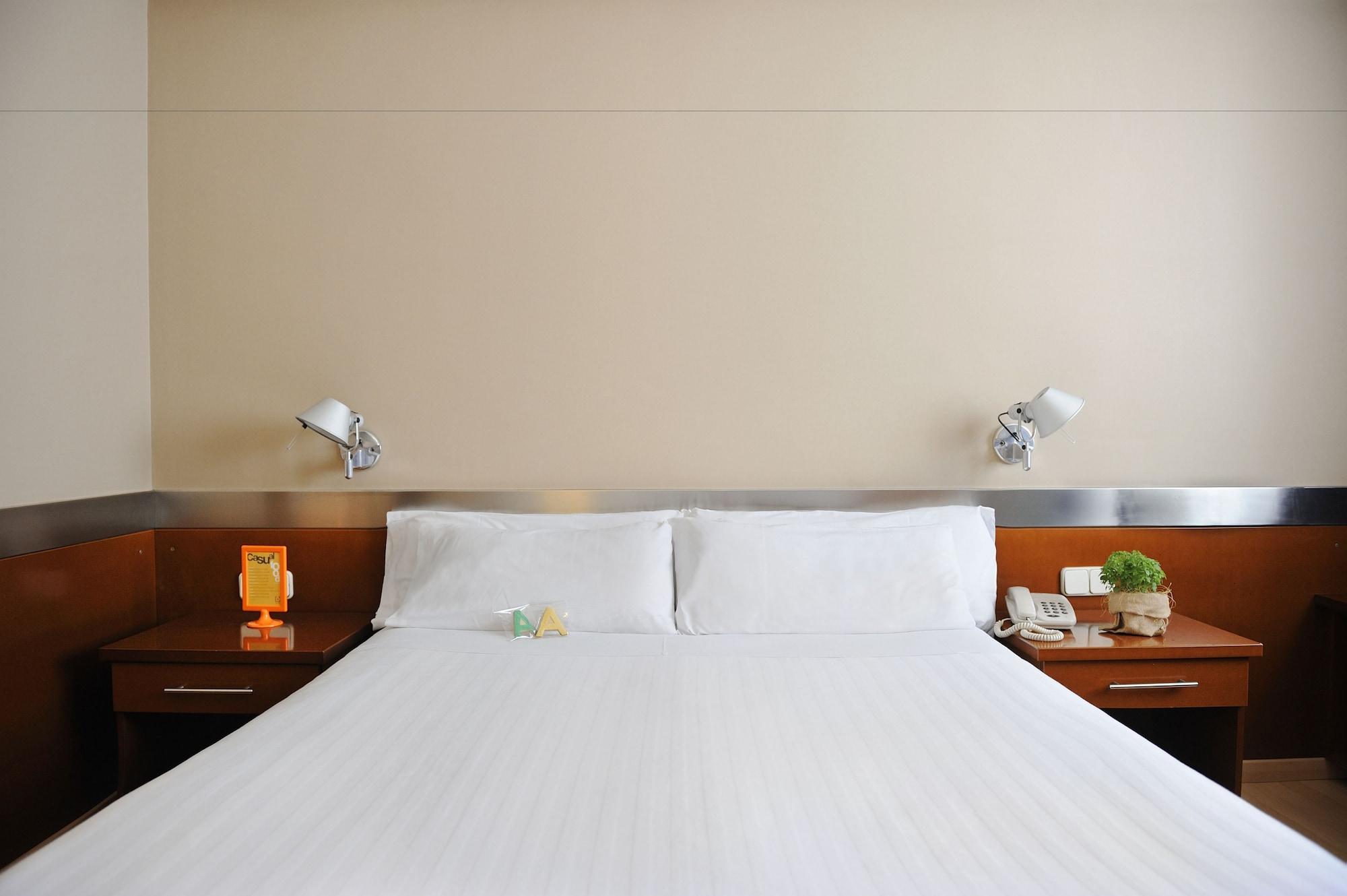 Tres Torres Atiram Hotel Barcelona Exterior photo