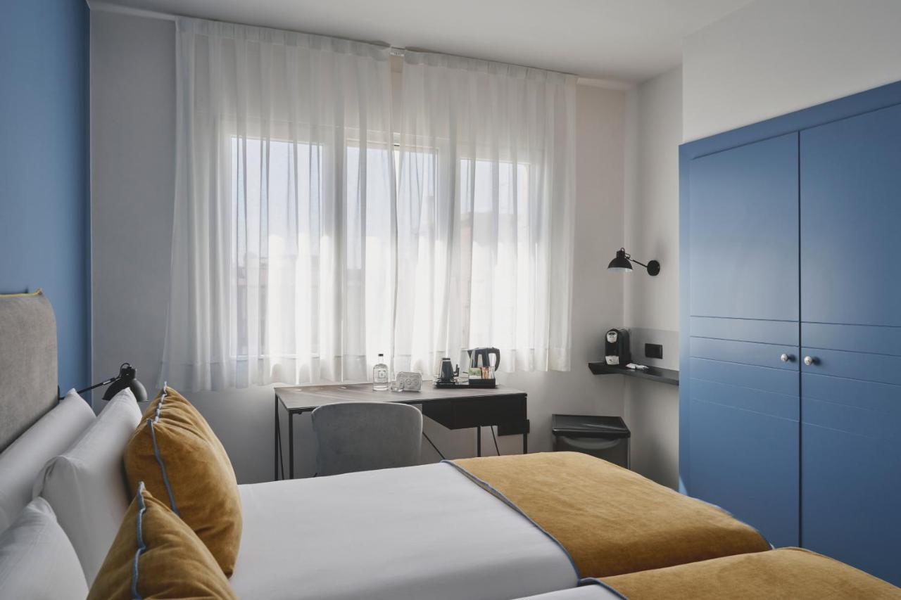 Tres Torres Atiram Hotel Barcelona Exterior photo